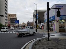 一つ目の信号を右折