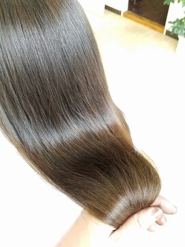 ヘアーアート ラグゼ(Hair Art LUXE) 毎日を綺麗な艶髪で過ごしたい女性へ♪