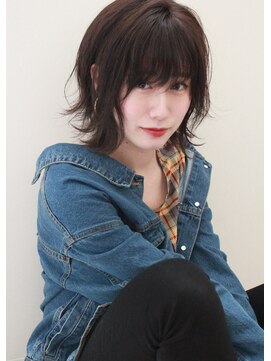 ニスタ バイ アヴァンツアート(nista by Avanzato) 【nista】ツヤカンベージュウルフショート