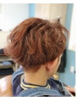 アラワラブルー(arrawarra blue)&nbsp;外国人風パーマスタイル/20代/30代/40代/50代/倉敷/白楽町