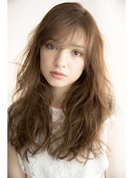 ビューティーアンドケアカロン(Beauty and Care CALON) 肌色が綺麗に見える温かいキャラメルベージュカラー