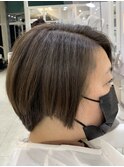 アシンメトリーショートボブ