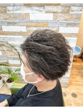 ハウオリ ヘアーワークス(Hauoli hair works) マンバン×ツイストパーマ