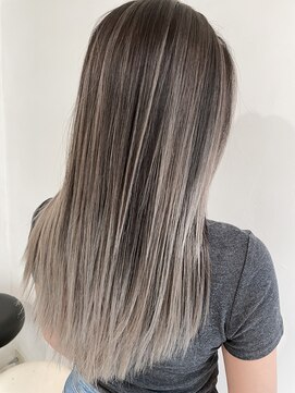 ウォンク(WONK.) [WONK.] セミロング グレージュバレイヤージュ