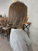 ロンド ストラーダ 心斎橋(Lond strada)&nbsp;韓国前髪顔周りロング×インナーグレージュ[心斎橋/髪質改善]