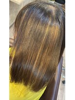 ヘアーエポック(hair epoque)&nbsp;20代30代40代艶さらハイライトアッシュグレー小顔ボブ