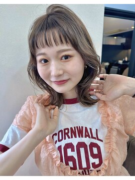 リコバイアフロート(riko by afloat) おん眉/くびれヘア/レイヤーカット/フェイスレイヤー