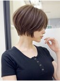 小顔に見える大人美人ショート