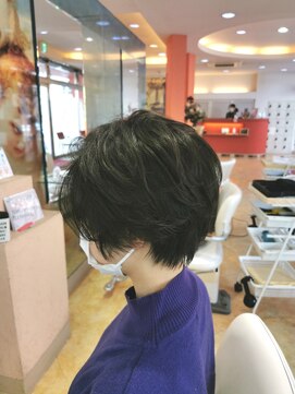 シュヴー 門前仲町(CHEVEUX) 大人ショート/骨格補正カット/20代/30代/40代