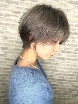 アース 検見川浜店(HAIR&MAKE EARTH)の写真/一人一人のクセ、骨格を見極めあなただけのオリジナルショートヘアに仕上げてくれます♪