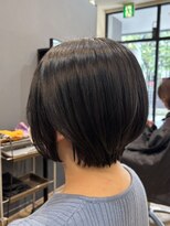 アルター(aL ter)&nbsp;【ショートスタイル】ホワイトグレージュ/ミニウルフ/中島/鎌取