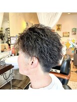 スギモト(Sugimoto)&nbsp;メンズ2ブロック　ツイストスパイラルパーマ