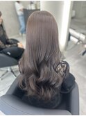ブリーチなしWカラーで赤みの少ないグレージュカラー