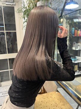 ロマリア(Lomalia) Lomalia表参道ケアブリーチダブルカラー