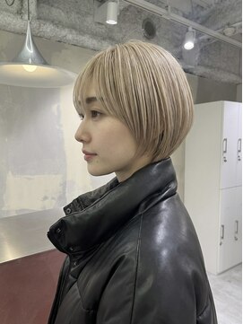 シール 梅田(CIRR) ショートボブ