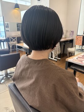 ビーバイシージャストビューティー(B by C just beauty) 丸み大人ショート　ショートボブ
