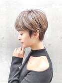 丸みショートボブ/レイヤー/20代30代40代50代/顔周りカット