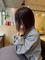 シーン バイ ラッド(SCENE by RAD) 自然なくびれで作る大人可愛いショートボブレイヤー小顔盛り艶感