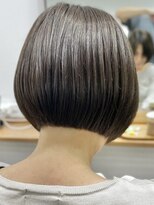 ランプ(Lamp)&nbsp;くびれレイヤー  白髪染め＆白髪ぼかし/縮毛矯正と髪質改善UP