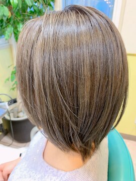 美容室 ダルテ(d'Arte) グレージュハイライトカラー