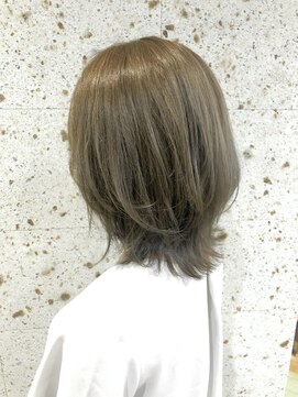 イロリ(ILOLI) ウルフ×オリーブグレージュ