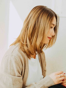 フローラビューティーヘアー(Flora Beauty Hair) グラデーション×ゆるストレート/20代/30代/40代/50代/岡山/表町