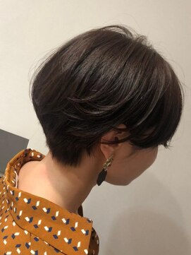 クロッカ(clocca) ショートボブ