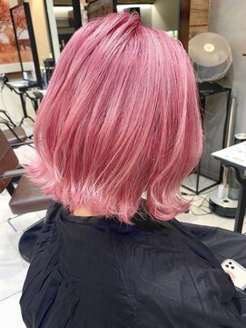 トルネード(TORNADO) 切りっぱなしレイヤーボブ×ピンクアッシュ　推しカラー S0409