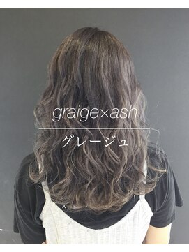 バトー(bAteAu) ダブルカラー、インナーカラー、ハイライト、エクステ、ブリーチ