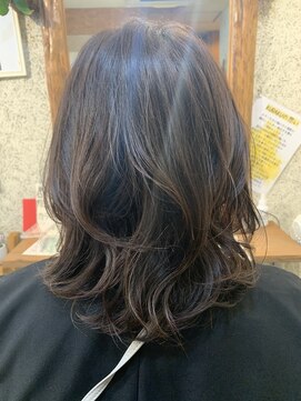 クラク 羽根木店(kuraku) ミディアムヘアのナチュラルカール