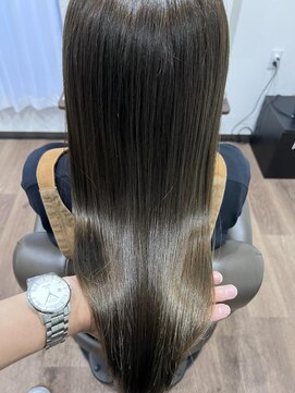 ベルスタ(BELSTA) 秋艶/ミルクティカラー［千葉旭市/髪質改善/ベージュカラー］