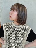 顎ラインボブ　ストレートボブ　切りっぱなしボブ　ハイライト