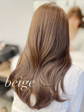 フォンズ(FONS) くすみベージュカラー/明るめカラー/レイヤーカット/艶カラー