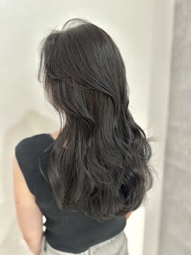 アクション 心斎橋店(ACTION) 20代30代大人可愛いレイヤーカット　韓国ヘア　アッシュグレー