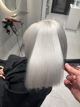 ソル 栄矢場町(SOL) ホワイトシルバー