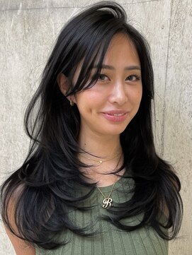 ヨロ 渋谷(YOLO) 韓国ヘアーハッシュカットレイヤーカットハイライトカラー