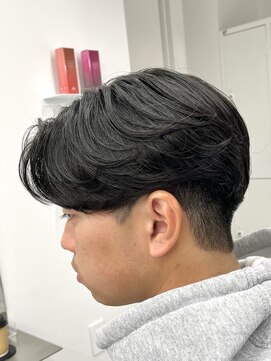 ラヴィズムバイフィフス(LUVISM by fifth) ニュアンスパーマ毛流れパーマセンターパート新潟万代