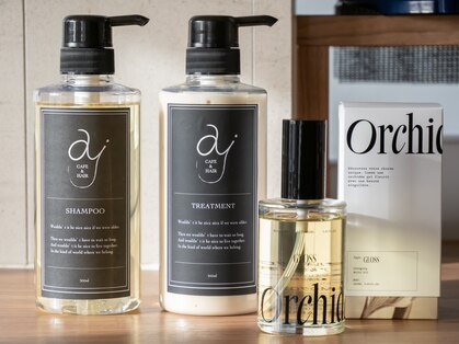 アジュ(aju)の写真