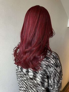 アコット(Acotto.) ブリーチありのワインレッド、ボルドーカラー