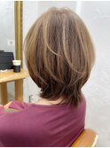 髪を立体的に動かして360°小顔フォルムへ＊3DCurve技術
