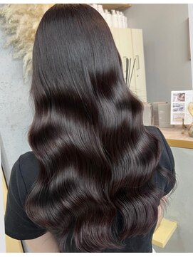 ヴェーレン(Wehlen) 抜け感ロングスタイル