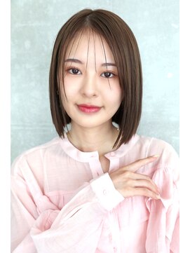 フィガロ アヴェダ(FIGARO AVEDA) 2026 束感バング×ナチュラルタイトボブ