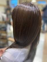 ケイ素（シリカ）の力を利用したツヤ感のあるカラー☆ /取手/白髪染め/グレイカラー