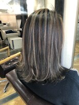 ビー オン ディー ヘア 池袋(BonD hair) メリハリを強調！ミディアムバレイヤージュ