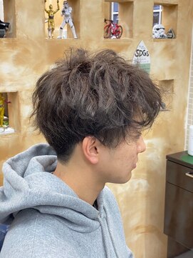 ヘアーエステ グランツエッセ(hair esthe GlanzEsse) カット＋パーマですっきりヘア♪