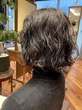 ビュートリアム 梅田(BEAUTRIUM) 大人ニュアンスボブパーマ