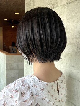 ミルヘアデザイン(mil hair design) ショートボブ大人ショートハンサムショート前髪なしグレージュ