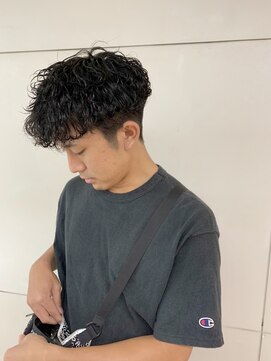 クララ サカエ(CLALA Sakae LA.DONNA group) 波巻きパーマ