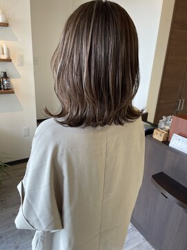 リュンヌ 門前仲町(lune) 切りっぱなしボブハイライトベージュカラーショートレイヤーロブ