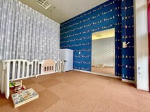 リル バイ ラポールヘアー イオンタウン松本村井店(Lille by RAPPORT HAIR)の雰囲気（キッズルームあり◎お子様連れ大歓迎♪）